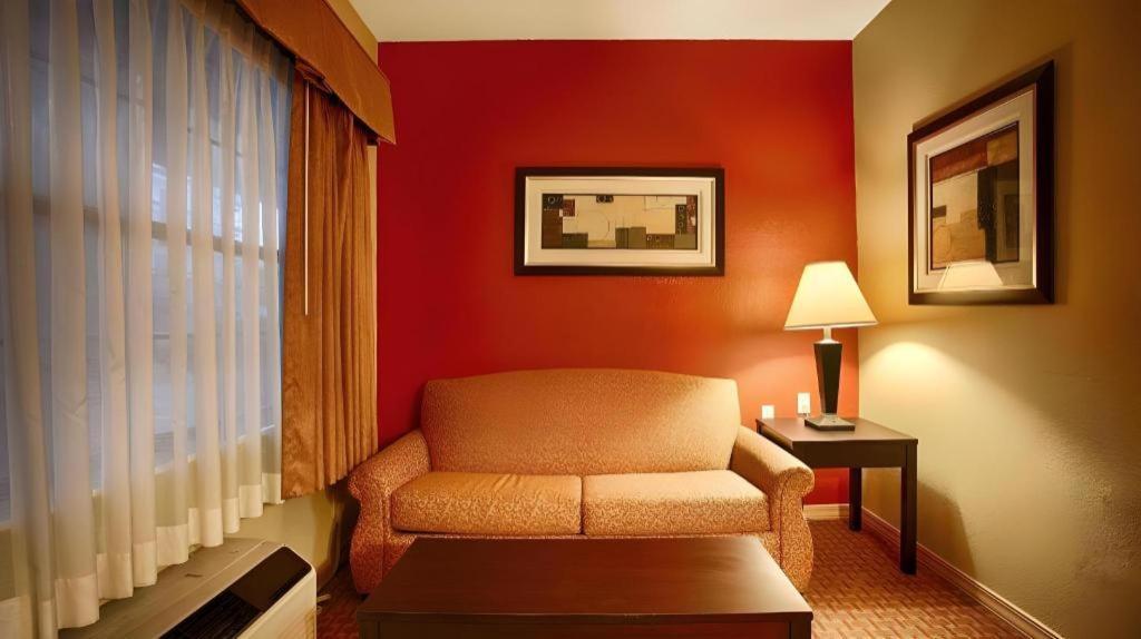 Americas Best Value Inn Monroe Exterior photo