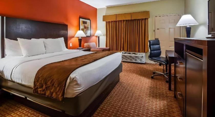 Americas Best Value Inn Monroe Exterior photo